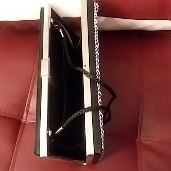 Black Satin w/ metallic design Clutch - Picture 4 of 8